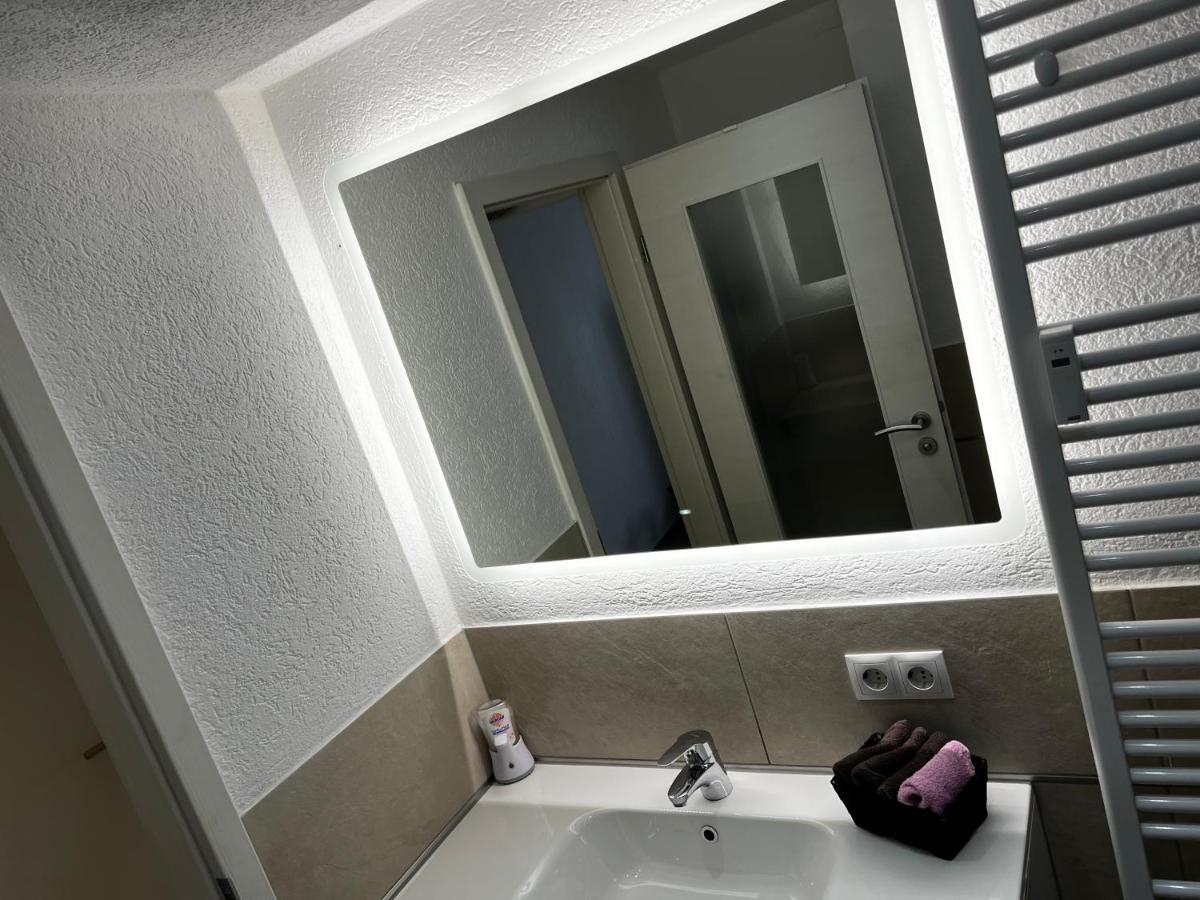 Moderne Wohnung Mit Bergblick FDH Eksteriør bilde